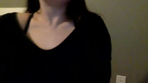 Snapshot of littlelily9999 chatting on December 2024 03:04:01 AM littlelily9999 online show from December 2024 03:04:01 AM