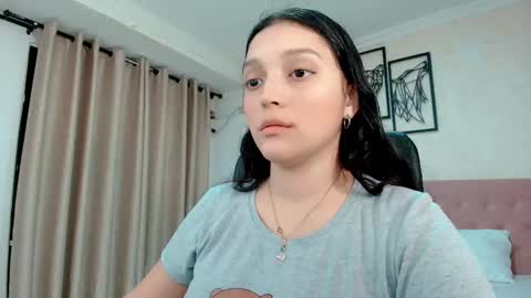 Sarahs Room online show from March 2026 12:45:01 AM