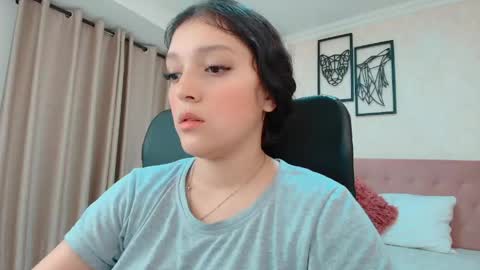 Sarahs Room online show from May 2026 01:57:02 AM