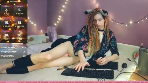 Snapshot of littlepinkcat chatting on December 2024 05:53:01 AM Felix online show from December 2024 05:53:01 AM