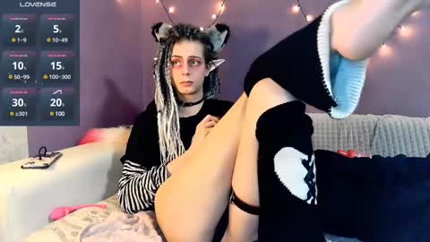 Snapshot of littlepinkcat chatting on February 2025 10:06:02 PM Felix online show from February 2025 10:06:02 PM