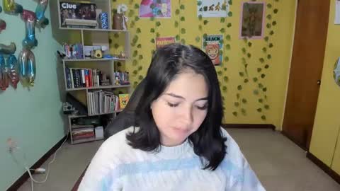 Snapshot of littleprety6969 chatting on February 2025 07:34:02 AM Mia Wednesday to Sunday 730 am to 1030 am Colombian Hour D online show from February 2025 07:34:02 AM