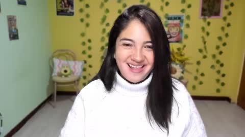 Mia  Wednesday to Sunday 730 am to 1030 am Colombian Hour D online show from May 2026 05:03:02 AM