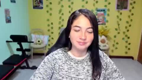 Snapshot of littleprety6969 chatting on June 2026 02:01:01 AM Mia Wednesday to Sunday 730 am to 1030 am Colombian Hour D online show from June 2026 02:01:01 AM