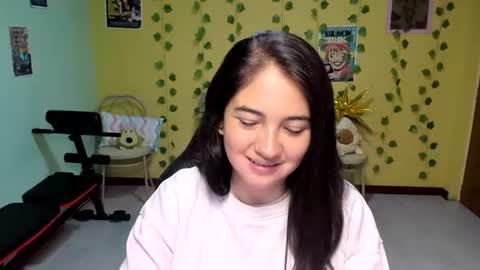 Snapshot of littleprety6969 chatting on June 2026 05:38:02 AM Mia Wednesday to Sunday 730 am to 1030 am Colombian Hour D online show from June 2026 05:38:02 AM
