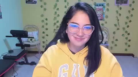 Snapshot of littleprety6969 chatting on June 2026 11:48:01 AM Mia Wednesday to Sunday 730 am to 1030 am Colombian Hour D online show from June 2026 11:48:01 AM