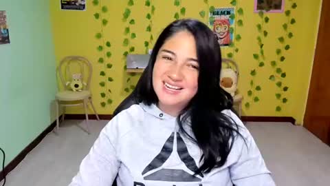 Snapshot of littleprety6969 chatting on July 2026 04:00:02 AM Mia Wednesday to Sunday 730 am to 1030 am Colombian Hour D online show from July 2026 04:00:02 AM