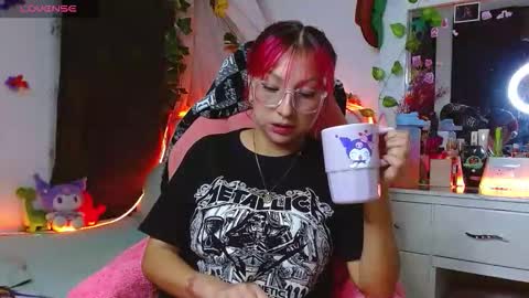 Ruby Rouse online show from December 2025 11:14:02 PM