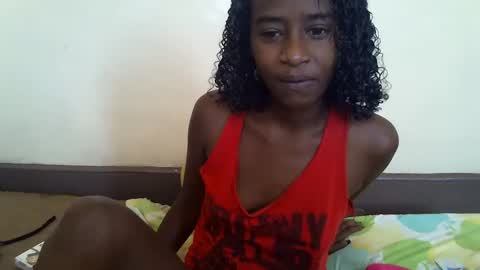Snapshot of littlesandie chatting on December 2024 10:50:02 AM littlesandie online show from December 2024 10:50:02 AM