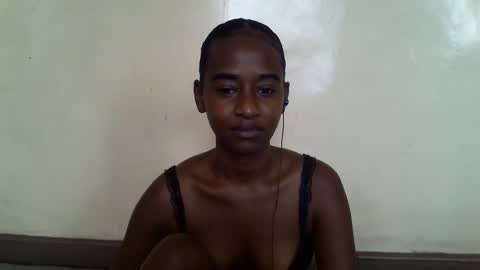 Snapshot of littlesandie chatting on February 2025 10:54:02 AM littlesandie online show from February 2025 10:54:02 AM