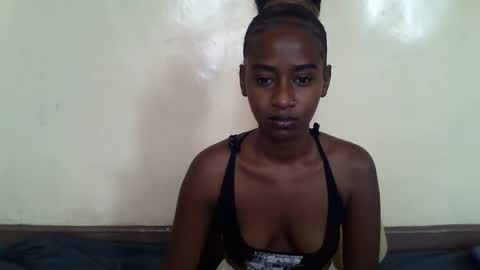 Snapshot of littlesandie chatting on February 2025 05:43:02 AM littlesandie online show from February 2025 05:43:02 AM