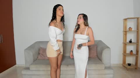 Snapshot of littlesexualworld chatting on March 2025 01:56:02 AM - Eileen - Izzy - Stiven online show from March 2025 01:56:02 AM