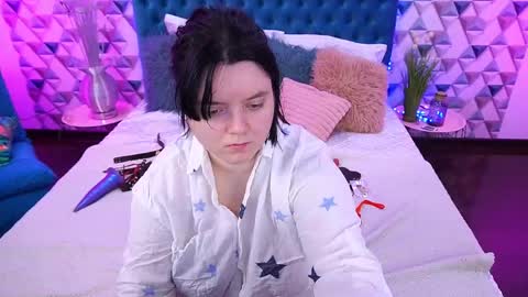Masha  online show from April 2026 12:43:01 PM