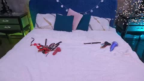 Masha  online show from May 2026 12:45:02 PM