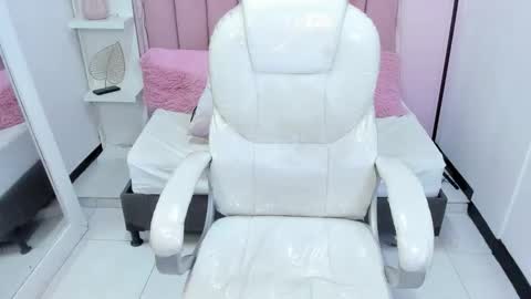 Snapshot of littlesofii chatting on October 2025 09:15:02 PM sofii online show from October 2025 09:15:02 PM