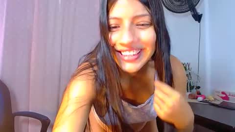 Snapshot of littlesophia_ chatting on February 2025 12:27:02 PM zara online show from February 2025 12:27:02 PM