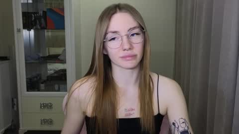 Snapshot of littlevildevil chatting on December 2024 11:44:01 AM Eliana online show from December 2024 11:44:01 AM