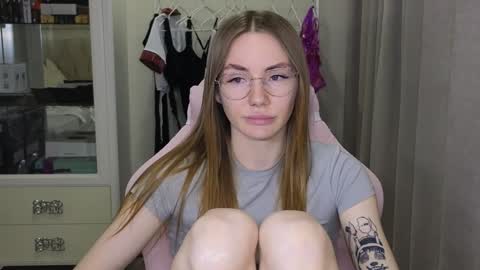 Snapshot of littlevildevil chatting on January 2025 02:57:01 PM Eliana online show from January 2025 02:57:01 PM