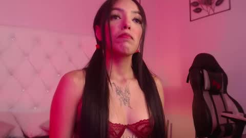 Nicky online show from February 2026 08:14:02 PM