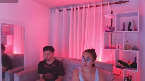 Angie and Sebas online show from May 2026 11:12:01 PM