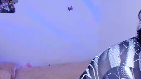 Liz online show from November 2025 05:09:01 AM