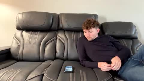 Snapshot of livenull chatting on February 2026 08:51:02 PM Jay online show from February 2026 08:51:02 PM