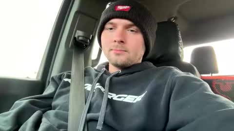 Snapshot of livenull chatting on March 2026 10:14:01 PM Jay online show from March 2026 10:14:01 PM