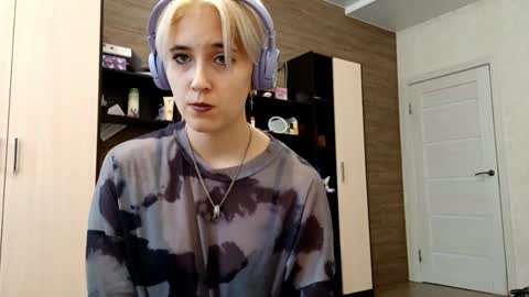 Snapshot of liviastubson chatting on September 2025 02:28:02 PM Nora online show from September 2025 02:28:02 PM