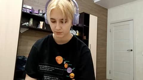 Snapshot of liviastubson chatting on September 2025 04:29:02 PM Nora online show from September 2025 04:29:02 PM