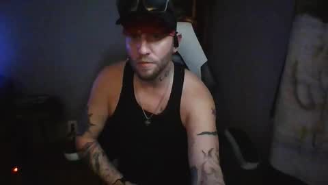 livingpuddle online show from December 2025 06:42:02 AM