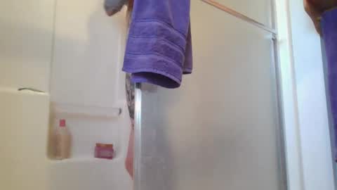 Liv Mirage online show from December 2025 04:46:02 PM