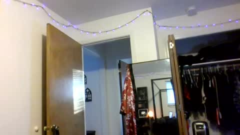 Liv Mirage online show from June 2026 03:28:01 AM