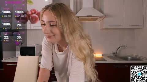 My name is Livy Nice to meet you  Thumbs up please its important online show from June 2026 04:35:01 PM