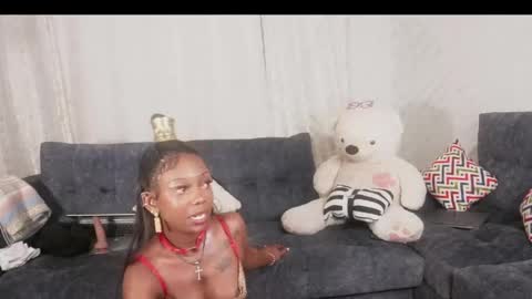 Snapshot of liyahs_lair chatting on March 2026 04:43:01 PM liyah online show from March 2026 04:43:01 PM