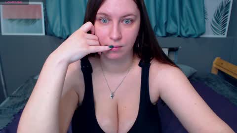 Snapshot of liyasilve chatting on January 2025 05:30:01 AM Liya Silve online show from January 2025 05:30:01 AM