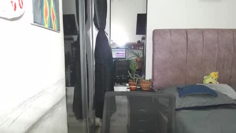 Liza Thurner online show from September 2025 04:38:02 AM