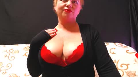 LizaBrazzer online show from December 2025 12:31:02 PM
