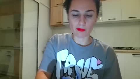 Snapshot of lizalish chatting on January 2025 08:07:01 PM Liza online show from January 2025 08:07:01 PM