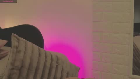 Snapshot of lizasunshine__ chatting on March 2025 07:04:02 AM lizasunshine__ online show from March 2025 07:04:02 AM
