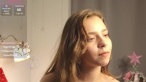 Snapshot of lizbethbiers chatting on December 2024 12:13:02 PM Hello there im Amelia Im new here Lets have fun online show from December 2024 12:13:02 PM