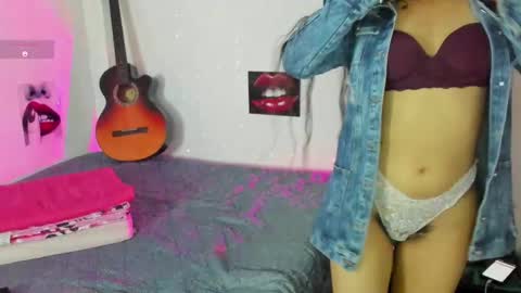 Snapshot of lizeth_sweet_ chatting on September 2025 12:43:02 AM lizeth online show from September 2025 12:43:02 AM