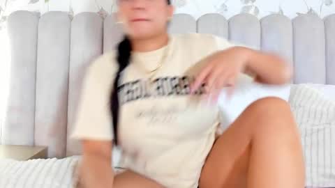 LIZZ   online show from February 2026 10:00:02 PM