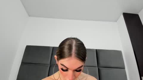 Snapshot of lizz_luna chatting on November 2025 06:30:01 PM lizz_luna online show from November 2025 06:30:01 PM