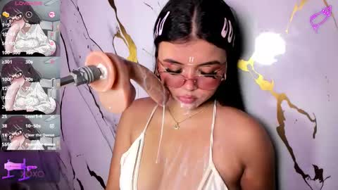 Lizz  online show from March 2026 12:53:01 PM