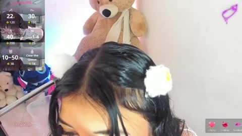 Snapshot of lizz_tender chatting on May 2026 12:23:02 PM Lizz online show from May 2026 12:23:02 PM