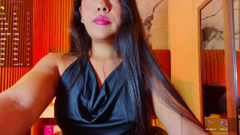 Liz  online show from April 2026 12:09:02 PM