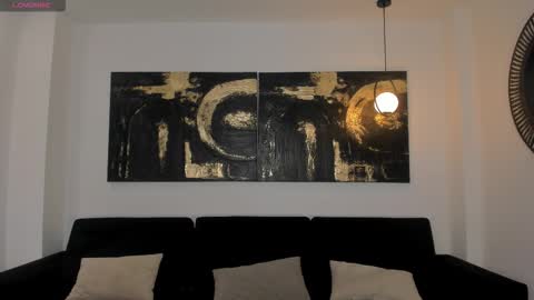 Lizzi  online show from March 2026 07:44:01 PM