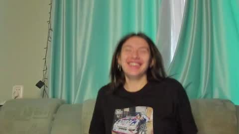 lizzi_muur online show from January 2025 01:00:02 PM