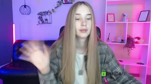 lizzie_boom online show from May 2026 08:42:01 AM