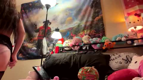 lizzy20066 online show from November 2025 05:51:02 AM